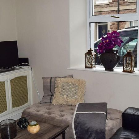 Beval Cottage 애버게이브니 외부 사진