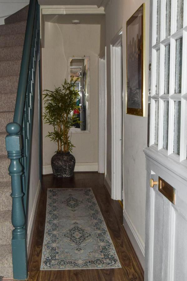 Beval Cottage 애버게이브니 외부 사진